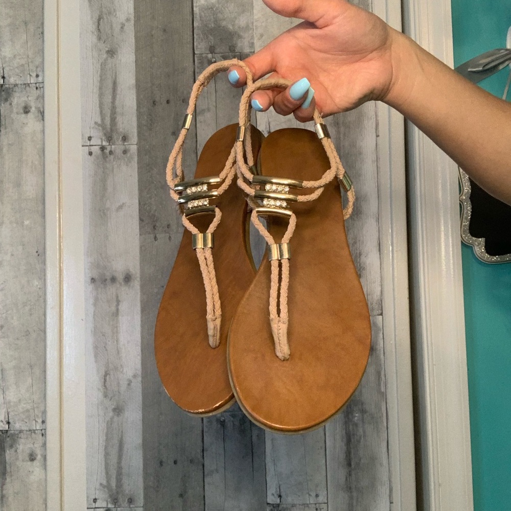 MADDEN GIRL SANDALS